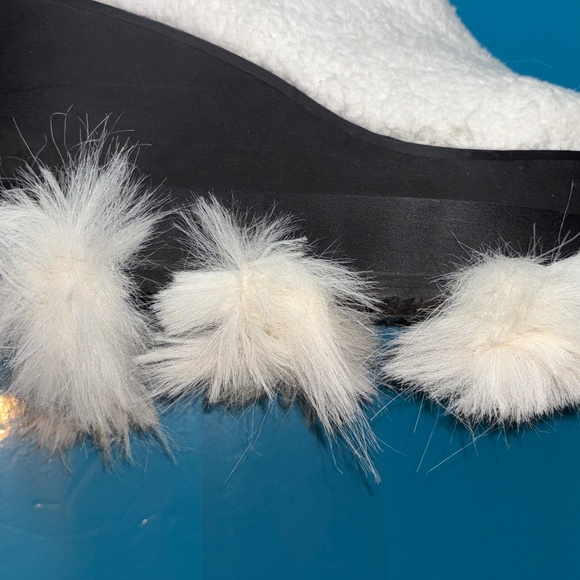 Free People Apres All Day Beaded Faux Fur Yeti Boots - Picture 3 of 7